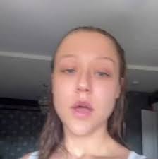 Sabrina Rangel's Instagram, Twitter & Facebook