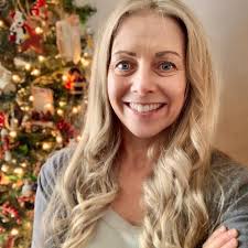 Mindy Hooper in people