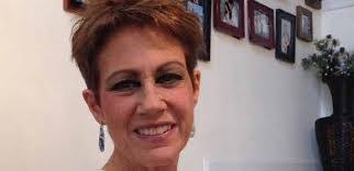 Diane Whitehurst's Instagram, Twitter & Facebook