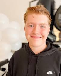 Kimberly Breier (@thebreierbrood) • Instagram photos and videos