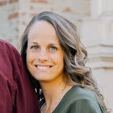 Linda Rittenberry's Instagram, Twitter & Facebook