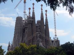 Modernisme architect antoni gaudí devoted more than 40 years to the temple of the sagrada família: Sagrada Familia Simple English Wikipedia The Free Encyclopedia