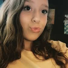 Madison Peck (@madisonnpeck)