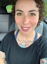 ☀️ Happy Sunday Beauties ☀️ Hope you're all enjoying your day! I created  this sunglass inspired makeup look in my live