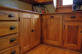 Craftsman Kitchen With Dynasty Hardware Super Saver Shaker Style Cabinet Pull Satin Nic Craftsman Kitchen Mission Style Kitchen Cabinets Kitchen Cabinet Styles