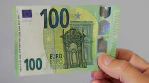 Druck dir deine eigene kohle aus! Neue Banknoten Warum Die Notenbank Den 100 Euro Schein Schrumpft Welt
