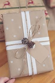 Cozy Cottage Cute Simple Christmas Gift Wrapping Creative Gift Wrapping Gift Wrapping Christmas Gift Wrapping