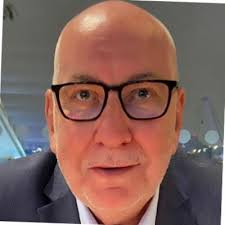 Early morning breakfast in Brighton after the CIH conference. Great to be  back and to see so many colleagues from the housing sector. What an  inspiring lot you all are 😊 |