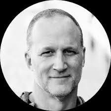 Justin Leedy's Instagram, Twitter & Facebook