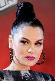 Formal Knot Updo Hairstyle Top Knot Hair Hairstyles Weekly Top Knot Hairstyles Hair Knot Hair Updos