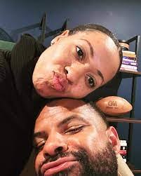 Victor Kidd's Instagram, Twitter & Facebook