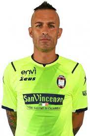 Alex cordaz (born 1 january 1983) is an italian professional footballer who plays for and captains serie b side crotone as a goalkeeper. Alex Cordaz Crotone Stats Titles Won