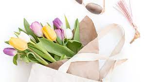 Browse our collection of breathaking sympathy flowers including flowers for the funeral, flowers for the home, and even green and blooming plants that will leave a lasting impression. 10 Reasons To Send Flowers Today The Daily Femme