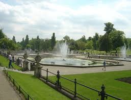 A bird's eye view of some of hyde park and kensington gardens, a combined 630 acres of green space waiting for you to explore. Hyde Park Hotels In Der Nahe Von Hyde Park