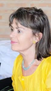 Eladia Martínez y la Felicidad y la muerte dentro de la vida y el recuerdo  de una conversación sosegada y tú y yo...