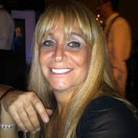 20+ perfiles de «Deborah Judy»