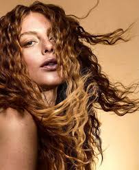 ✨ “Golden hour” от @davidvaultbaker и @ben_hendry✨ Photo: @kevinluchmun  Makeup: @jo_desylla #fashion