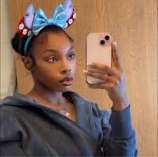 Help me choose a magic band !! I just can't decide