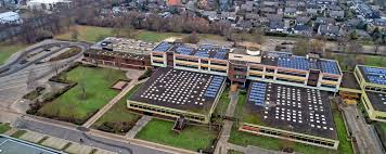 It has approximately 18,500 inhabitants. Gymnasium Sarstedt Das Soll Kommen Das Ist Noch Ungewiss Hildesheimer Allgemeine