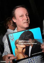 25 Photos & High Res Pictures