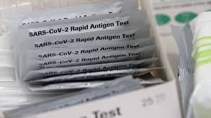 Pcr and rapid antigen tests available in public area or after security inside munich airport Corona Schnelltests Luckenhafte Qualitatskontrolle Tagesschau De