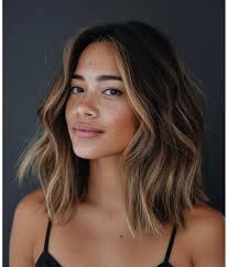 Hello, I am a level 4 student and I am looking for models for a bob haircut 