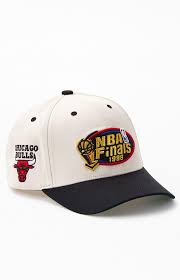K grande,de los mejores partidos k e visto en mi vida,todo un lujo esta final. Mitchell Ness 1998 Nba Finals Snapback Hat In White Black Black For Men Lyst
