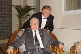 Born 29 september 1943) is a polish statesman, dissident, and nobel peace prize laureate, who served as the first democratically elected president of poland from 1990 to 1995. Donald Trump I Lech Walesa Gdanski Akcent Podczas Wizyty Prezydenta Usa
