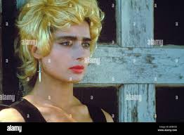 Isabella rossellini 1990 hi-res stock photography and images