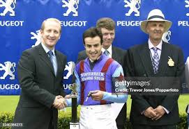 395 Darryl Holland Photos & High Res Pictures