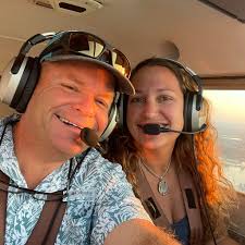 How to find a flight instructor for tailwheel skills near KHWO?