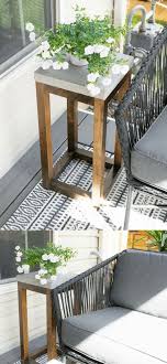 Concrete Outdoor Side Table Made From Pavers Free Build Plans Diy Outdoor Table Diy Outdoor Furniture Outdoor Side Table