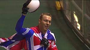 Dancing on ice is a british television series presented by phillip schofield alongside holly willoughby from 2006 to 2011, who then returned in 2018, and christine bleakley from 2012 to 2014. My Story Matt Baker On His Journey Growing Up With Gymnastics Bbc Sport