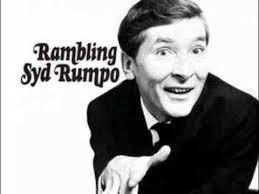 Kenneth Williams Sings 'Ma Crepe Suzette' Live