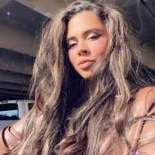 Kayla Eller (@ekkotheplab)