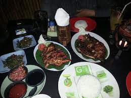 Berikut adalah resep menu makan malam simpel yang memerlukan waktu proses memasak hanya 20 menit saja. Menu Makan Malam Bumil Pendar Bintang