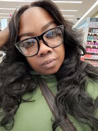 And you call yourself a fan… What was George and Weezies apt #? 🤔