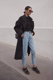 Pair your doc martens with these and a hoodie, flannel shirt, or breezy blouse. Avec Quoi Porter Des Doc Martens 8 Idees Looks Femme Taaora Blog Mode Tendances Looks