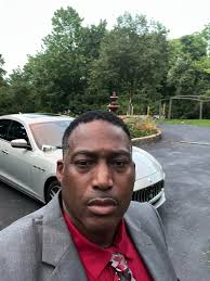 Hiya, im new and looking to buy my 1st Maserati after shifting my 2 bmws.  Im probably going to go with a 2016 Diesel Quattroporte Reasons: big car,  leg room, big boot,