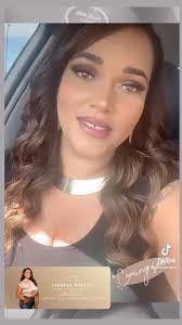 Janelle Hull's Instagram, Twitter & Facebook