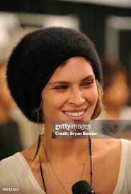 Designer Erin Wasson poses with her family Megan Jordan, Mark Wasson,...  News Photo