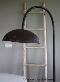 stoere staande lamp ijzer uniek sober landelijk staande lampen lampen lampen woonkamer