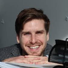 Greg Lang's Instagram, Twitter & Facebook