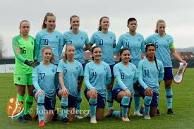 Vi zet alles op een rijtje. Marleen Wissink Vrouwenvoetbalnederland