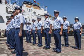 There are several ways to become an officer in the uscg: Enlisted Coast Guard Rates Military Com
