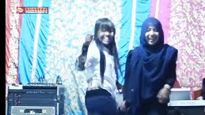 Maybe you would like to learn more about one of these? Ratok Pasaman Lagu Minang Seru Urang Minang Baralek Gadang Download Terbaru Mp3 Video Mp4 Bursa Lagu 2021
