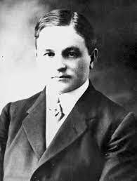 Jesse Hoover's Instagram, Twitter & Facebook