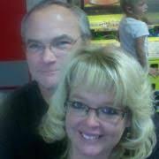 Lori Brendlinger's Instagram, Twitter & Facebook