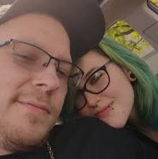 What is a good server for a beginner to learn and play Rust?