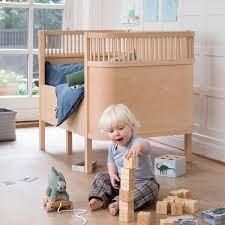 Kinderbetten Kaufen Ratgeber Fur Das Richtige Kinderbett Kinderbett Kinder Bett Betten Fur Kinder
